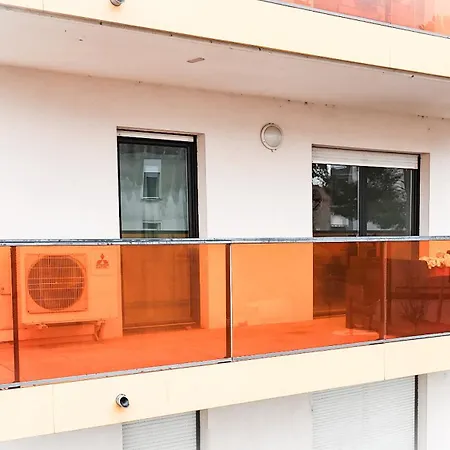 Neuf Climatisé Avec Parking