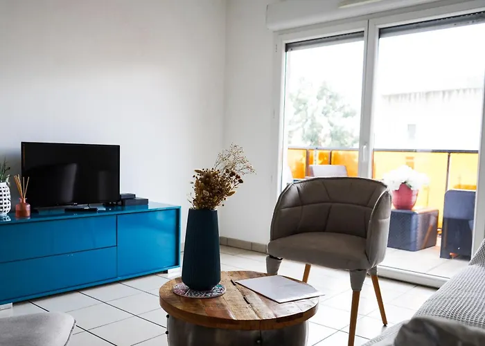 Appartement Neuf Climatisé Avec Parking *