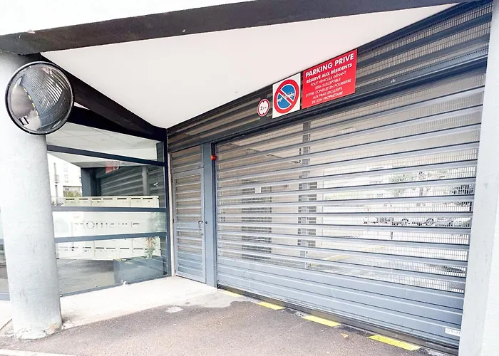 Neuf Climatisé Avec Parking * Perpignan