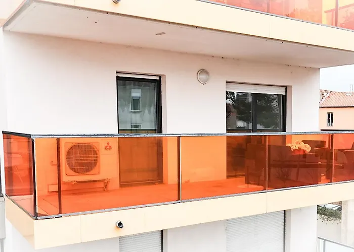 Neuf Climatisé Avec Parking